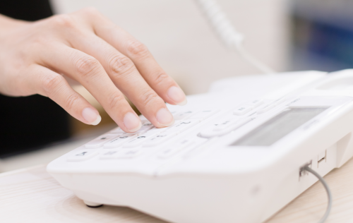 1639033581855403.png 电话.png