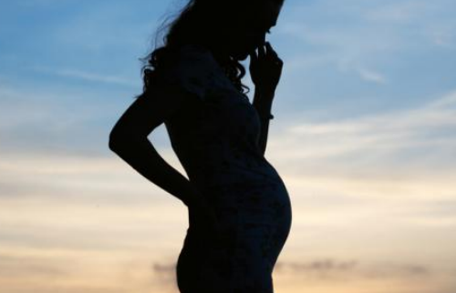 1639377903163326.png 未婚先孕.png