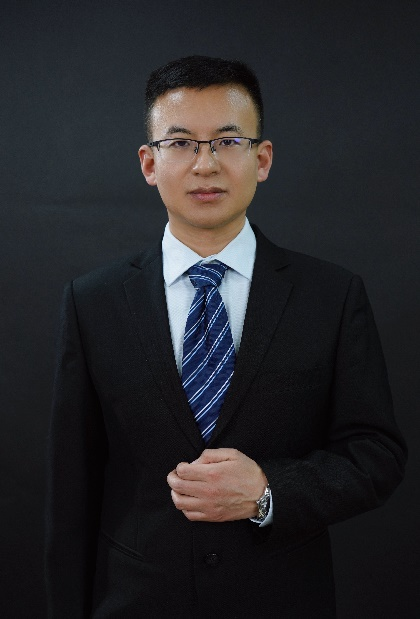 张鹏涛.png