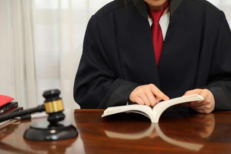 冠领律师代理北京丰台法定继承纠纷案,为丧女夫妇争得女儿遗产180万元 冠领律师代理北京丰台法定继承纠纷案,为丧女夫妇争得女儿遗产180万元