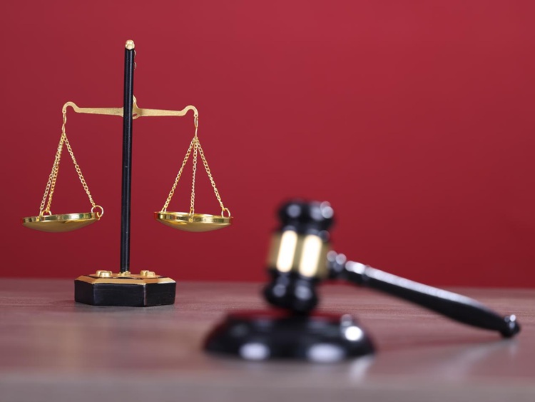 冠领律师代理北京东城遗嘱继承纠纷案胜诉