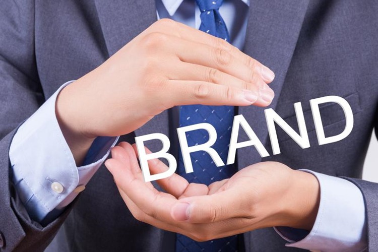 冠领律师担任上海松江假冒注册商标案辩护人，依法助被告人获缓刑