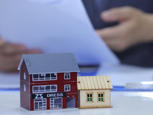 七旬老人122万买回迁房指标项目停滞,冠领律师助其追回购房款及利息-1 七旬老人122万买回迁房指标项目停滞,冠领律师助其追回购房款及利息-1